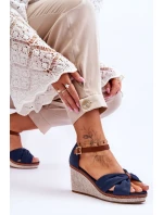 Dámské sandály na klínu námořnická modrá Daphne Dámské sandály na klínu námořnická modrá Daphne