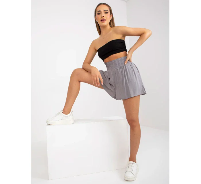 Šortky model 17462183 šedá - FPrice Šortky model 17462183 šedá - FPrice