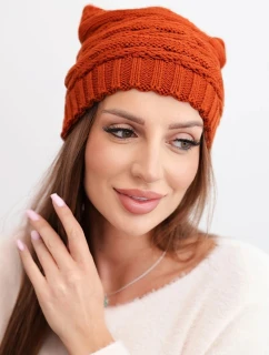 Dámska zimná čiapka s klasickým rebrovaným úpletom K439 hnedá