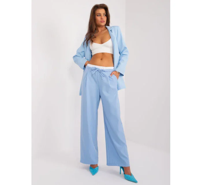 Spodnie DHJ SP model 21175316 jasny niebieski - FPrice