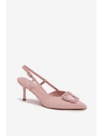 Sandále na podpätku model 224465 Vykročte štýlovo