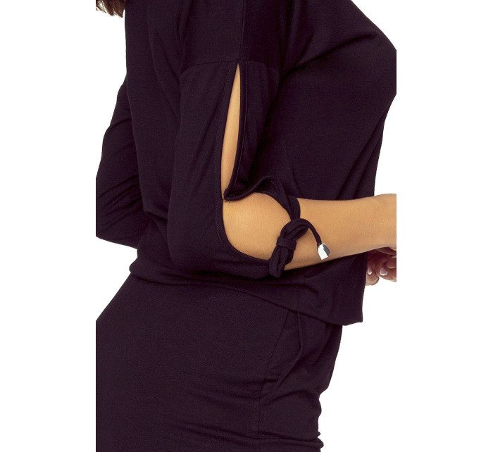 Černé dámské sportovní šaty s rukávy se zavazováním 430-5