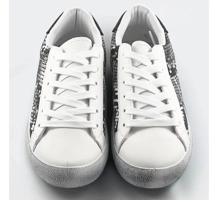 Bielo-čierne dámske trampky so zvieracím motívom - had (6343)