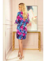 Pohodlné dámské oversize šaty se vzorem světle květů model 14567866 - numoco Pohodlné dámské oversize šaty se vzorem světle květů model 14567866 - numoco