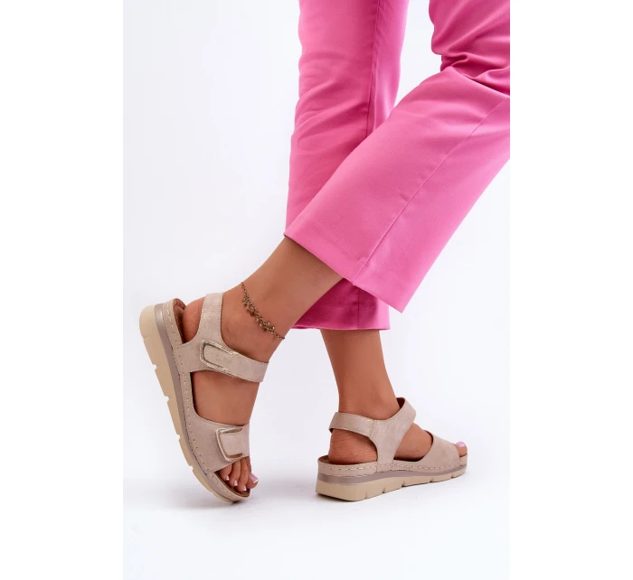 Dámské sandály na suchý zip béžové model 21661055 - EVENTO