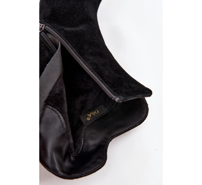 Dámske semišové čižmy na podpätku so zdobením D&A - čierne Dámske semišové čižmy na podpätku so zdobením D&A - čierne