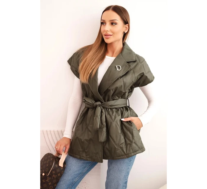 Dámska prešívaná vesta s opaskom a širokým golierom khaki