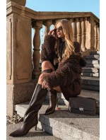 Dámské kozačky nazouvací na jehlovém podpatku s čokoládové model 21770311 - Boto Dámské kozačky nazouvací na jehlovém podpatku s čokoládové model 21770311 - Boto