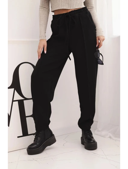 Elegantní dámské kalhoty s vysokým pasem a vázáním v pase černé