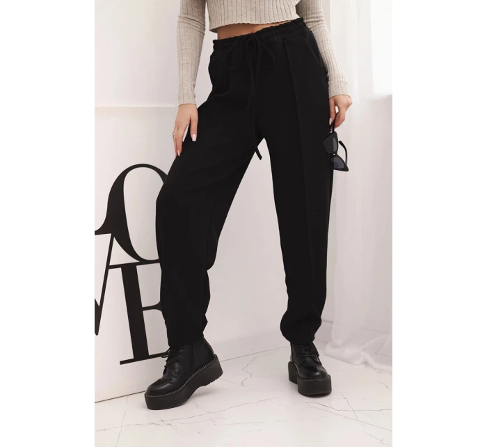 Elegantní dámské kalhoty s vysokým pasem a vázáním v pase černé