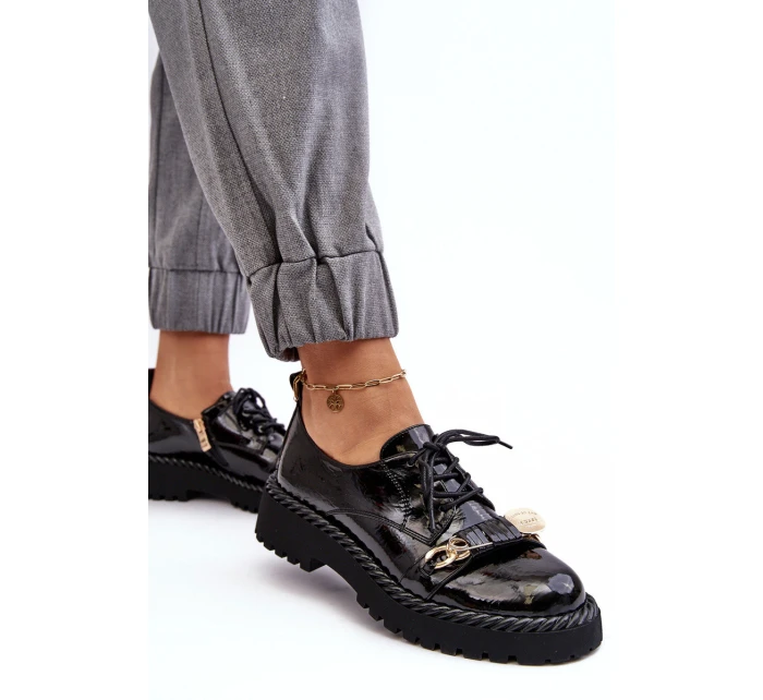 Damskie Lakierowane Półbuty D&A MR870-81 Czarne