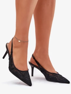 Lodičky s ihlovým podpätkom model 213880 Krok vo veľkom štýle