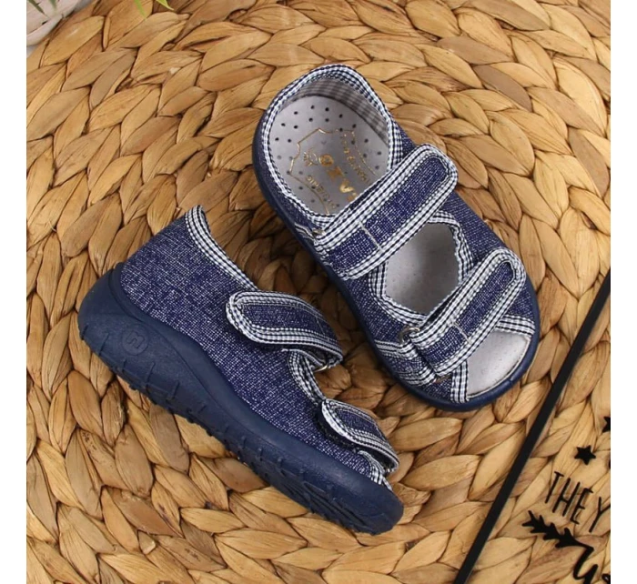 Chlapčenské domáce papuče sandále tmavomodré Nazo