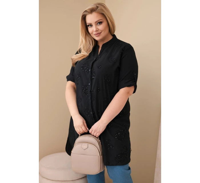 Dámske plus veľkosť šaty s výšivkou a volánové rukávy čierna