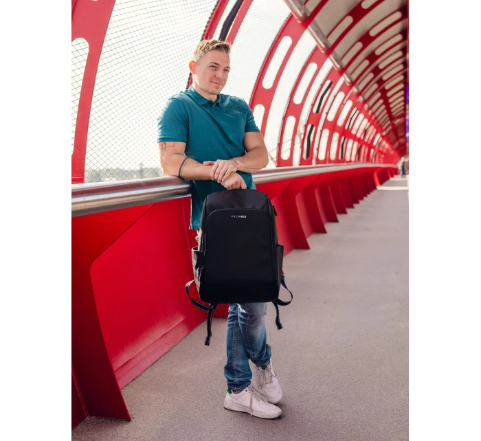 Mestský batoh VUCH Dain Black