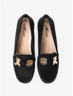 Zajímavé dámské černé polobotky na klínku Zajímavé dámské černé polobotky na klínku