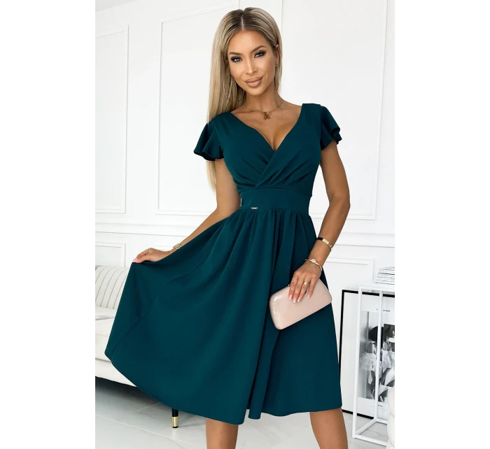 425-1 MATILDE Šaty s výstrihom a krátkymi rukávmi - BOTTLE GREEN 425-1 MATILDE Šaty s výstrihom a krátkymi rukávmi - BOTTLE GREEN