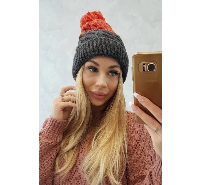 Fleecová čiapka Ilona K218 graphite+red Fleecová čiapka Ilona K218 graphite+red