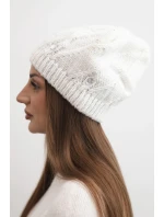 Dámska zimná vlnená čiapka s ozdobnými kryštálmi K461 biela