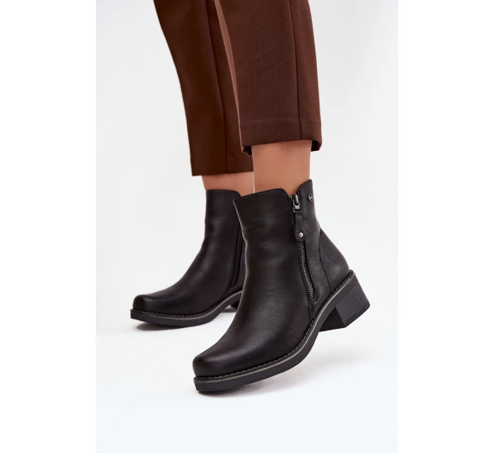 Dámské kotníkové boty na klínu s Černé model 21712131 - EVENTO Dámské kotníkové boty na klínu s Černé model 21712131 - EVENTO