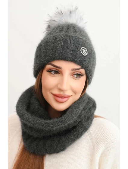 Dámska zimná súprava s bambulou a ohrievačom krku graphite