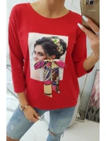 Blúzka s grafickou a farebnou 3D mašľou červená Blúzka s grafickou a farebnou 3D mašľou červená