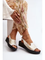 Dámské kožené sandály na tlusté podrážce zlatý model 21646330 - Zazoo Dámské kožené sandály na tlusté podrážce zlatý model 21646330 - Zazoo