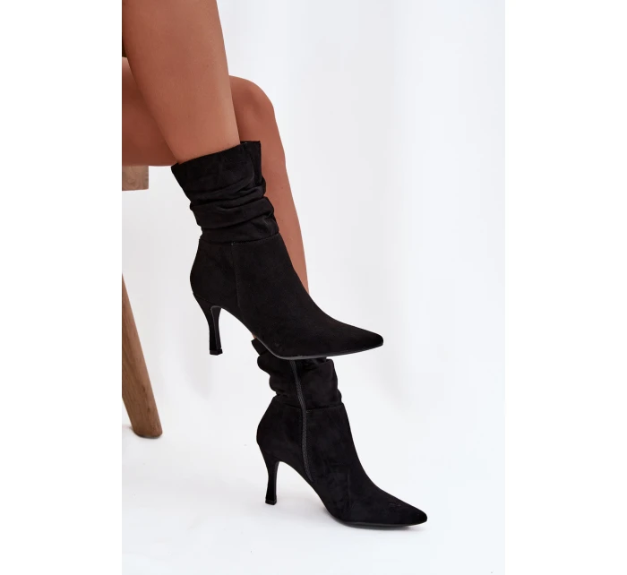 Dámska členková obuv na ihlovom podpätku s prelisovaným zvrškom Ulisse - čierna, eko semiš Dámska členková obuv na ihlovom podpätku s prelisovaným zvrškom Ulisse - čierna, eko semiš