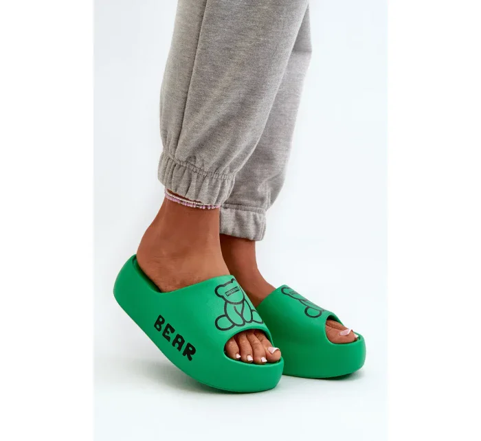 Dámske penové papuče na pevnej podrážke s medvedíkom, zelené Lamira