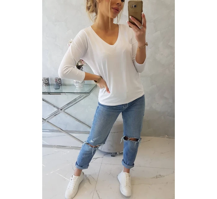 Blúzka s výstrihom do V biela