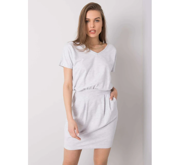 RV šaty SK 6339.10X svetlosivé RV šaty SK 6339.10X svetlosivé