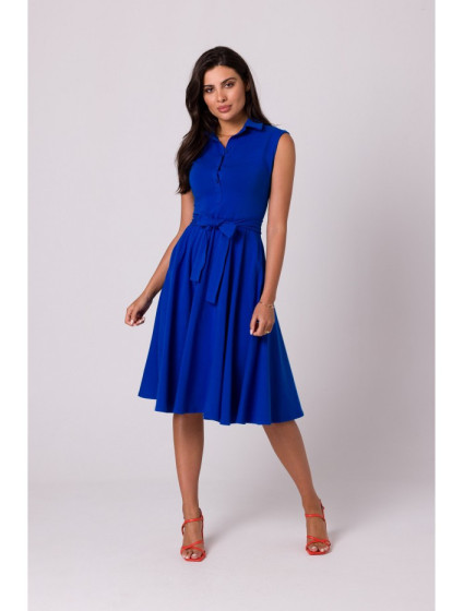 B261 Bavlnené šaty vo fitted strihu - kráľovsky modré