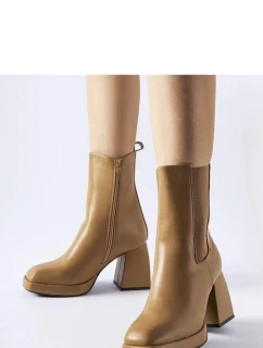 Topánky na podpätku model 204732 Solea