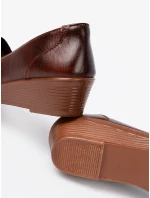 Módne dámske hnedé topánky na klinoch Módne dámske hnedé topánky na klinoch