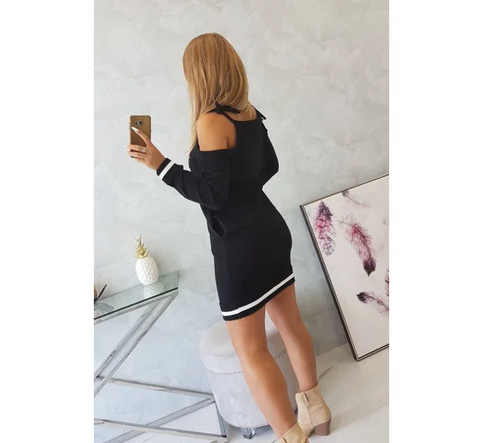 Šaty Tres Chic čierne