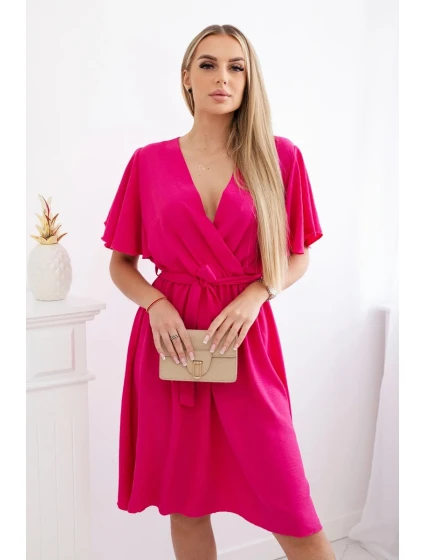 Šaty s model 21097691 výstřihem fuchsie - K-Fashion