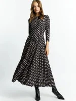 Elegantné dámske šaty DRE3540 čierne - Monnari