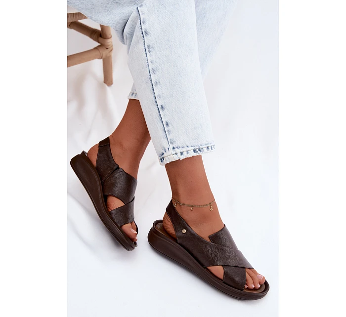 model 22122925 Kožené dámské sandály čokoládové - Zazoo