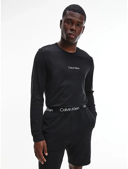 Pánské tričko s dlouhým rukávem model 16235246 UB1 Černá - Calvin Klein Pánské tričko s dlouhým rukávem model 16235246 UB1 Černá - Calvin Klein