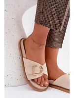 Dámské nazouváky se zlatým přezkou světle béžové model 22125579 - Boto