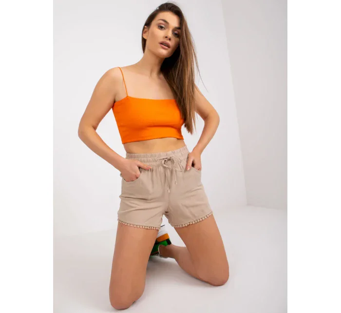 Šortky model 17404313 béžové - FPrice