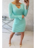 Šaty se zlatým řetízkem mint Šaty se zlatým řetízkem mint
