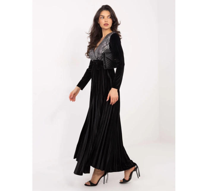 Šaty IT SK 16919.04P čierno-strieborné Šaty IT SK 16919.04P čierno-strieborné