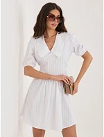 Sukienka MI SK model 22109738 biały - FPrice Sukienka MI SK model 22109738 biały - FPrice