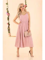 Dámské šaty model 17571276 Powder dress - Merribel Dámské šaty model 17571276 Powder dress - Merribel