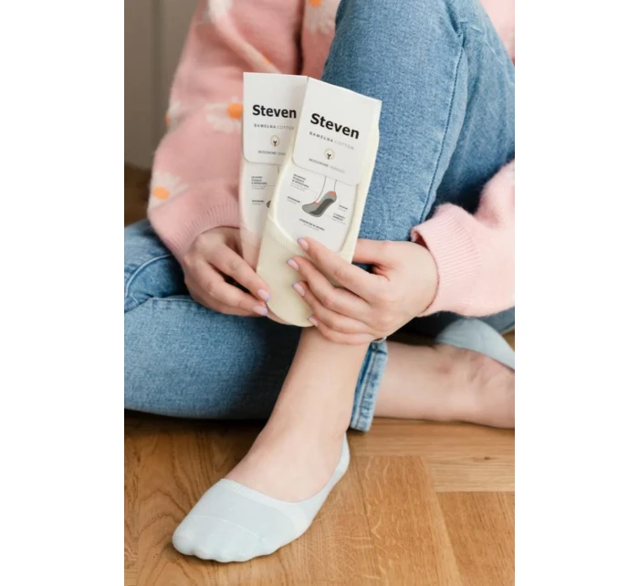 Dámské bavlněné ponožky se model 18300655 - Steven Dámské bavlněné ponožky se model 18300655 - Steven