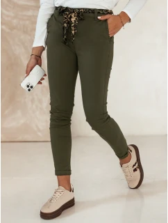 Dámské džínové kalhoty s páskem olivové Dstreet model 21981969 - FashionStreet