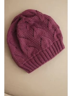 Dámska zimná čiapka s vlnou a štrukturálnou tkaninou K432 tmavo fialová