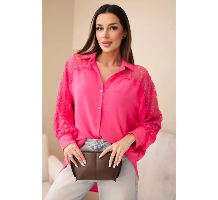 Dámske viskózové tričko s čipkovanými rukávmi a golierom ružovej farby