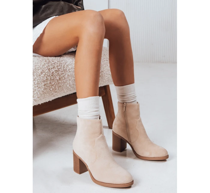 Dámské semišové béžové kozačky Dstreet model 21993975 - FashionStreet
